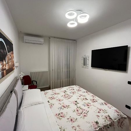 B&B G&G เวโรนา ภายนอก รูปภาพ